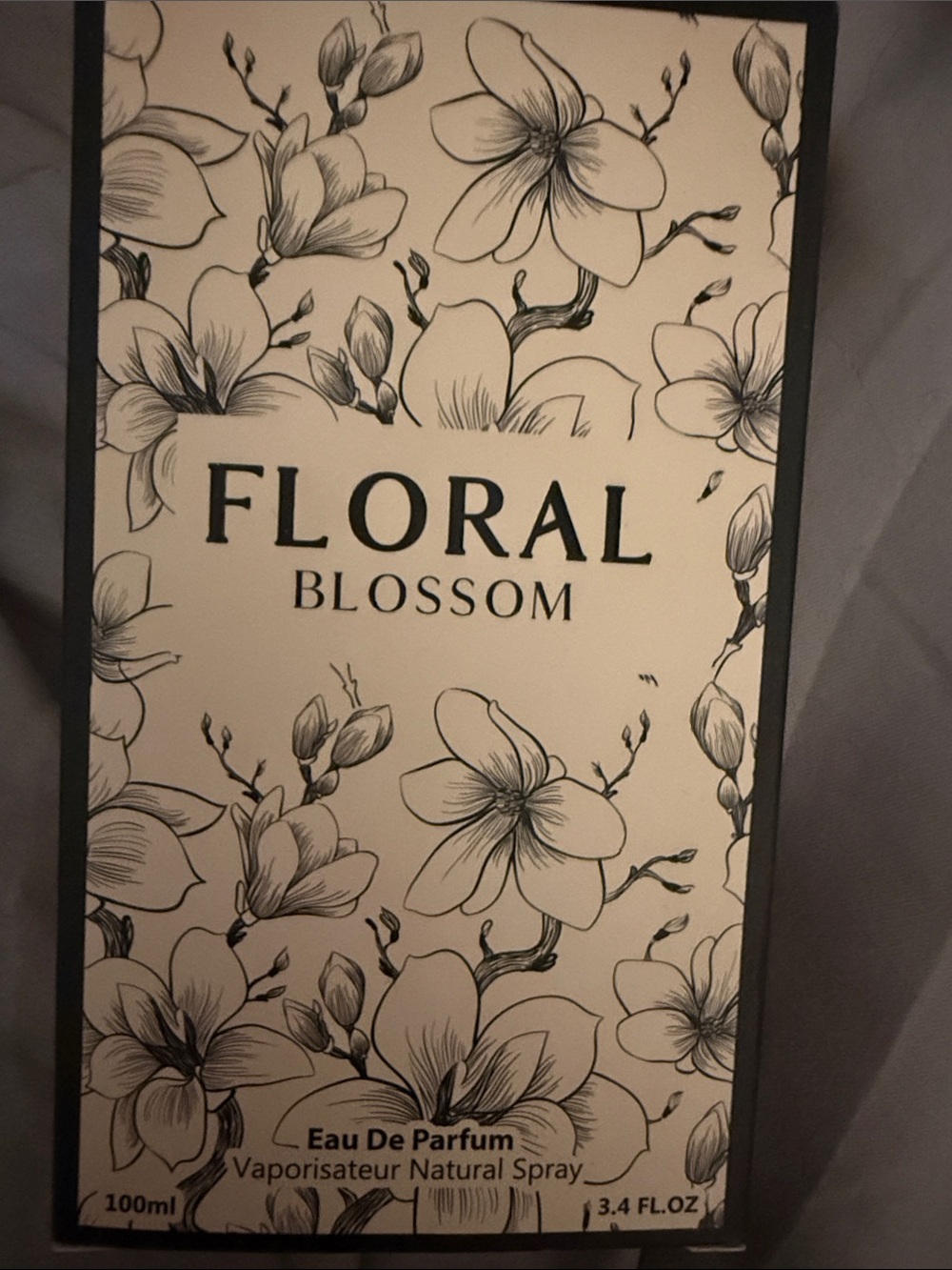 Floral Blossom Eau De Parfum - Black & White Box